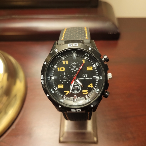 New Peach Men’s Sport GT Grand Touring Fashion Watch - Picture 1 of 3